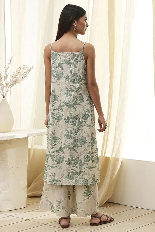 Women Green Cotton Floral Strappy Straight Kurta Set - Image 4