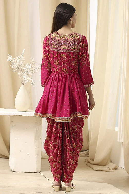 Women Fuchsia Viscose Floral Printed Peplum Suit Set - Image 3