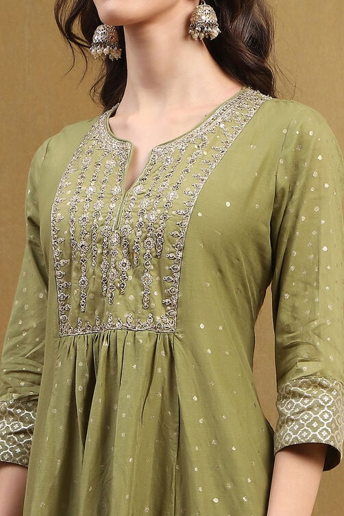 Women Green Cotton Printed Festive Gathered Suit Set - Image 6