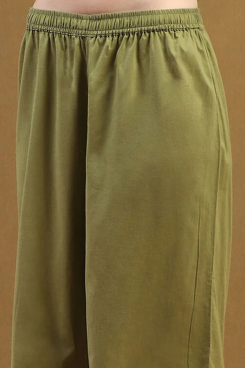 Women Green Cotton Printed Festive Gathered Suit Set - Image 5